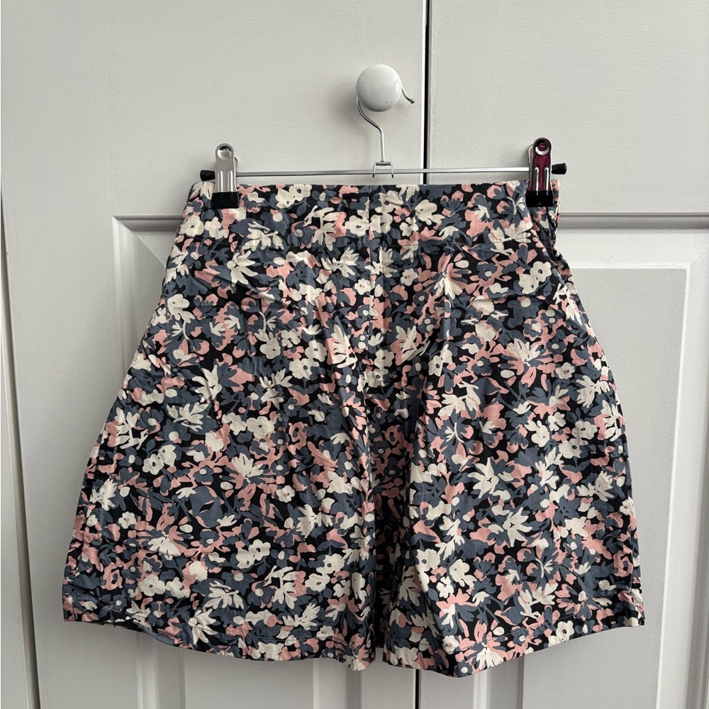 Uniqlo Floral High Waist Women's Shorts - Pink, Blue, White - Picture 3 of 5